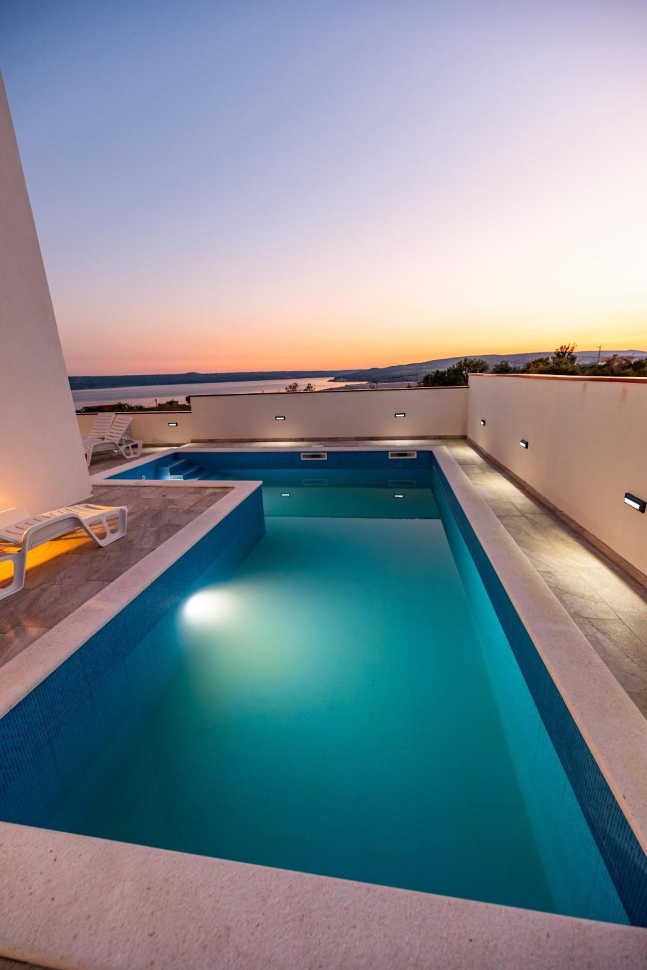 Olive Bridge Villa 마슬레니차 외부 사진