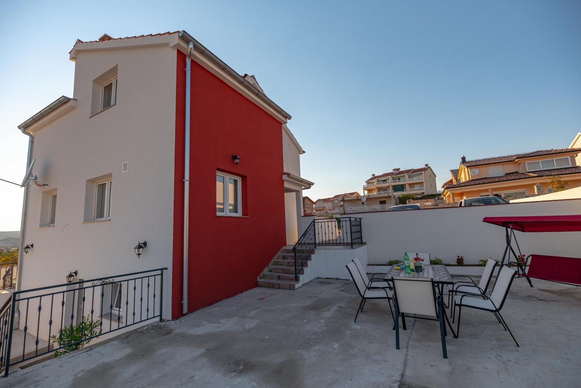 Olive Bridge Villa 마슬레니차 외부 사진