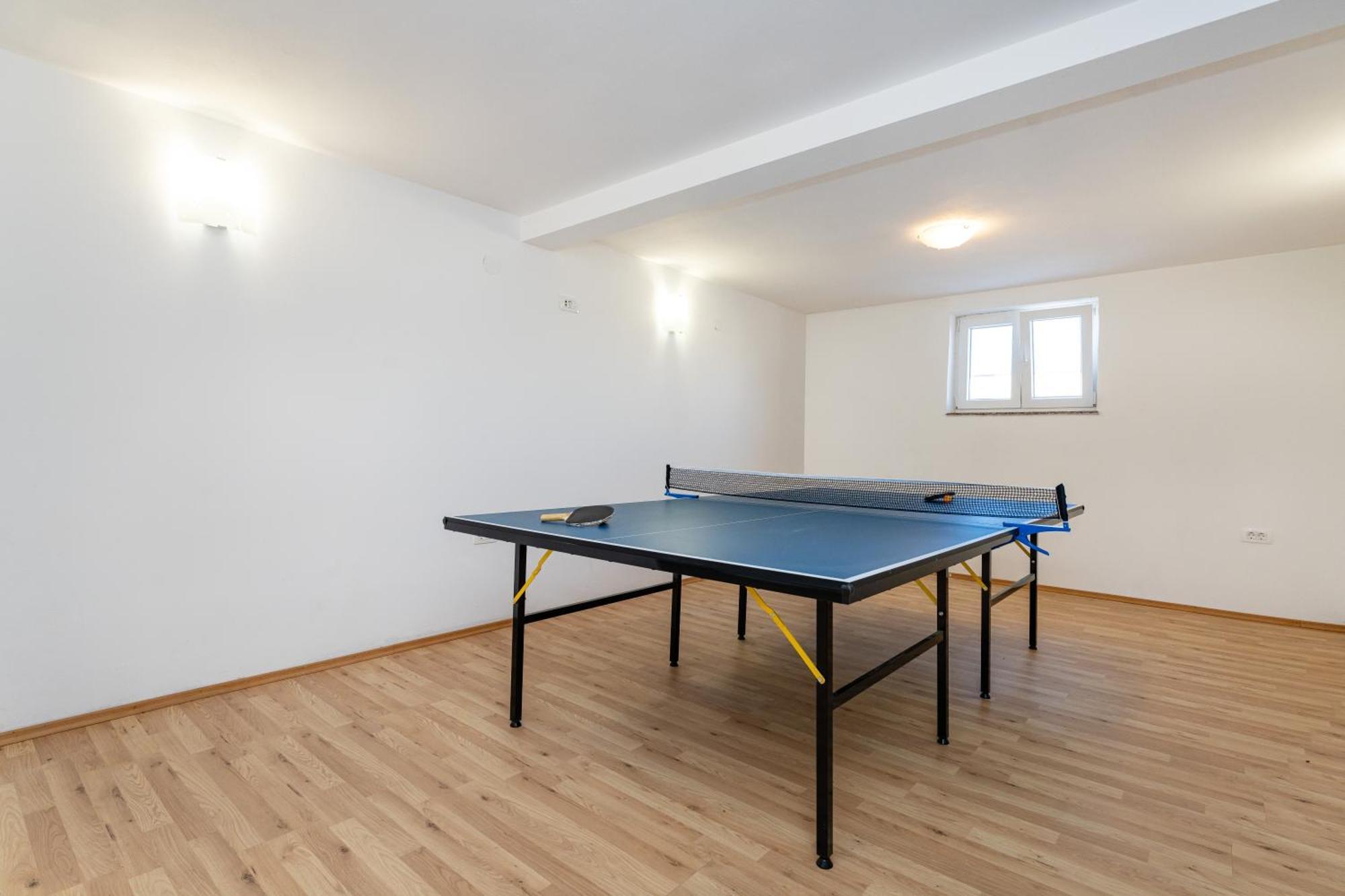 Olive Bridge Villa 마슬레니차 외부 사진